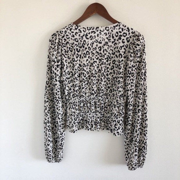 ZARA Leopard Print Micro Pleat Top - Picture 10 of 11
